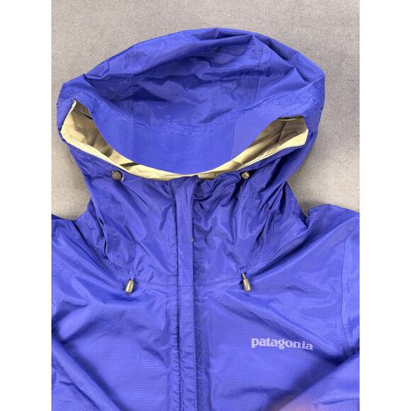 Patagonia Rain Jacket, Purple, Vented Underarms, Women's Small - Picture 2 of 11
